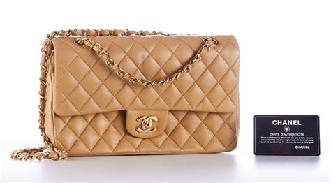 vente aux encheres sac chanel|Vuitton et Chanel vintage .